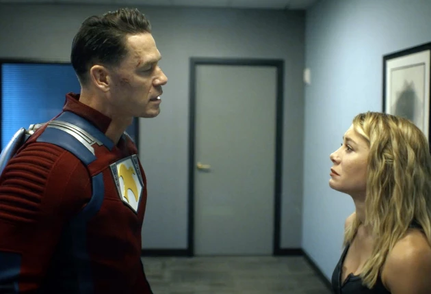 Промо-кадр из 6 серии 2 сезона сериала Миротворец 2022г